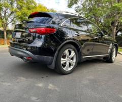 Infiniti fx 35 2010