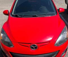 Mazda 2 2012