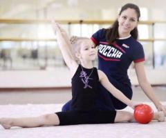 Badiiy gimnastika bo'yicha murabbiy talab qilinadi.